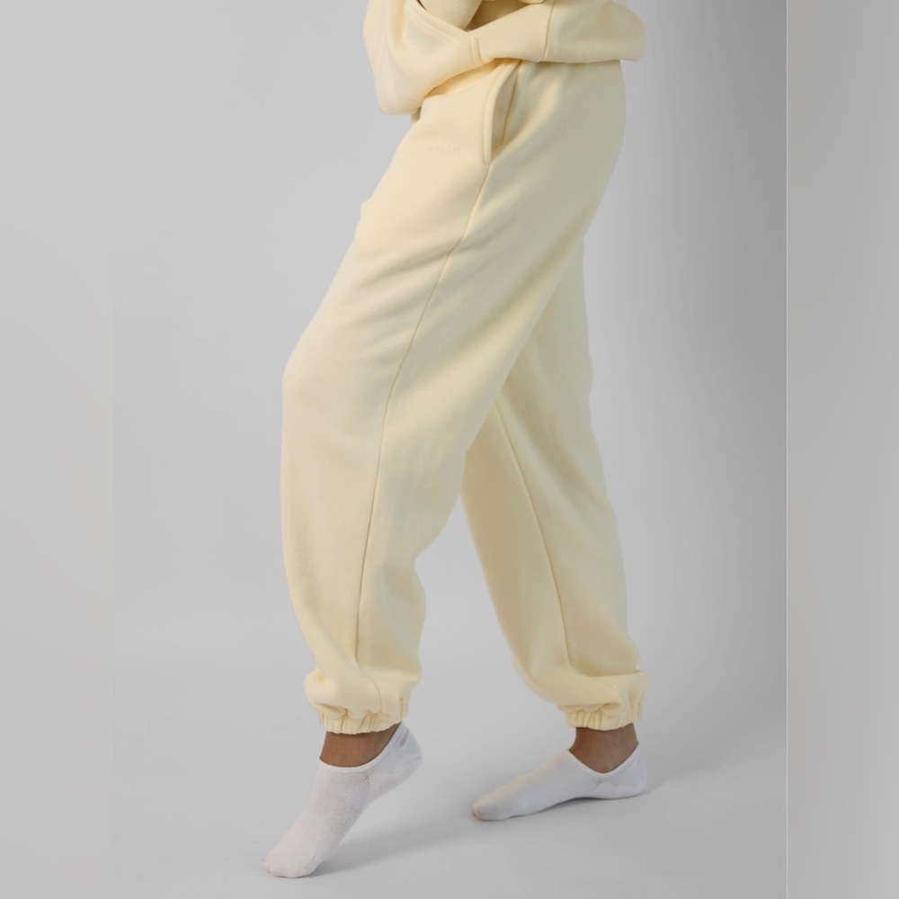 FOREVER21 Pastel Yellow Sweatpants Loungewear Baggy Cotton Pants Back Pocket M - Picture 3 of 16